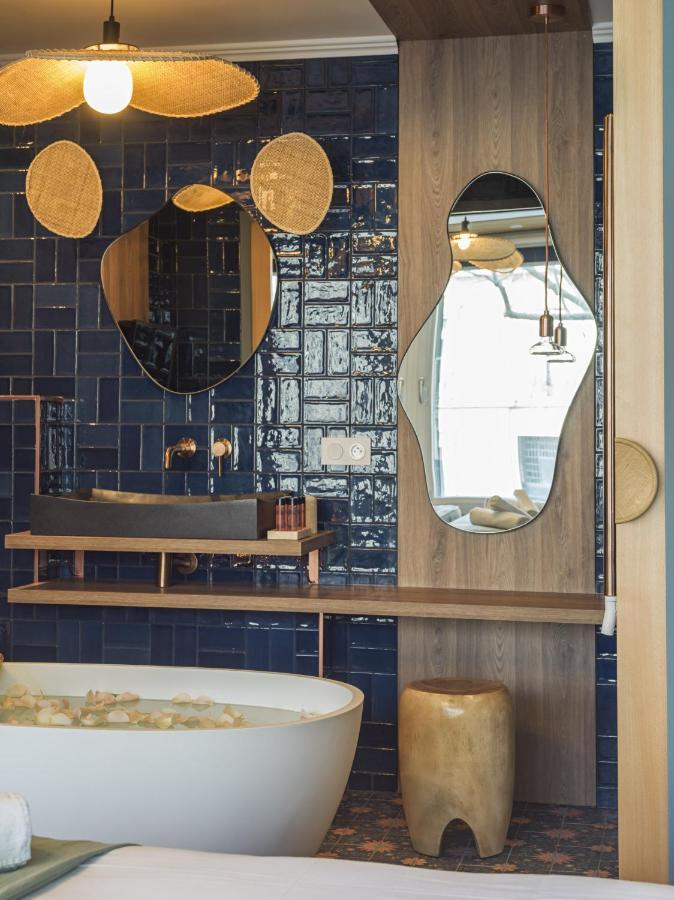 The Blue Alma Eiffel Tower Apartment Париж Екстериор снимка