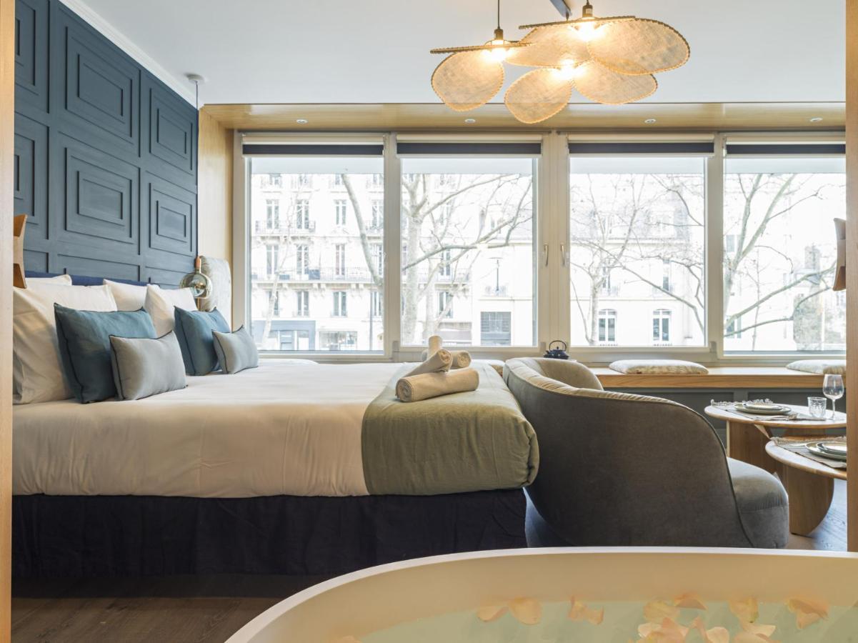The Blue Alma Eiffel Tower Apartment Париж Екстериор снимка