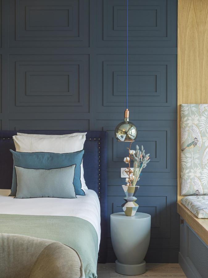 The Blue Alma Eiffel Tower Apartment Париж Екстериор снимка